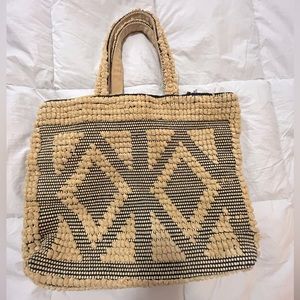 Textured cotton tote with geometric motif